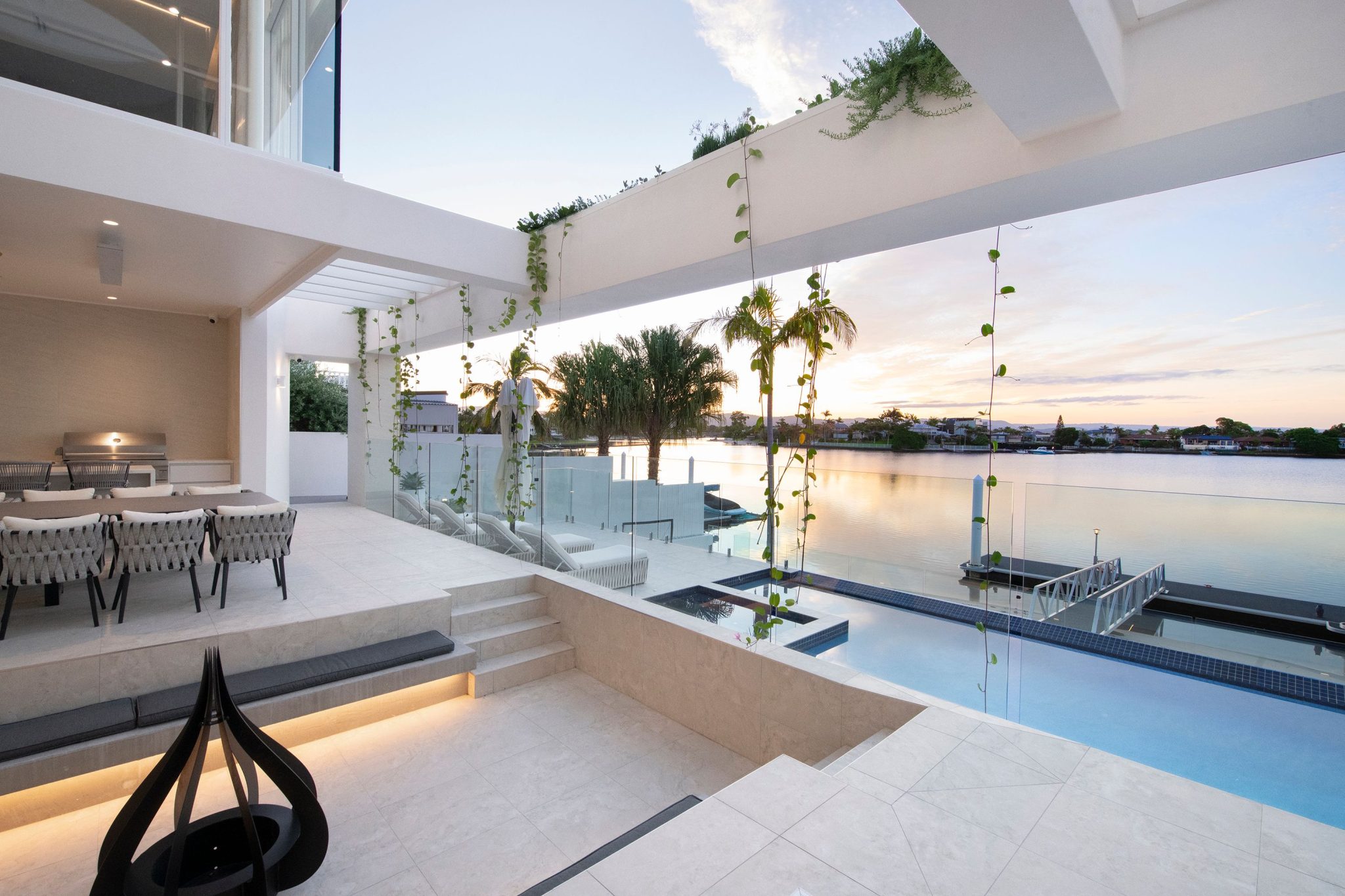 Record Sale Sets Gold Coast Luxury Property Market Abuzz as Capital